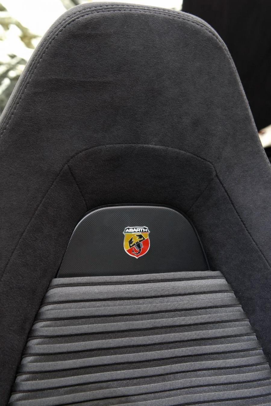  Fiat Grande Punto Abarth 2007 года  (фото 9 из 67)